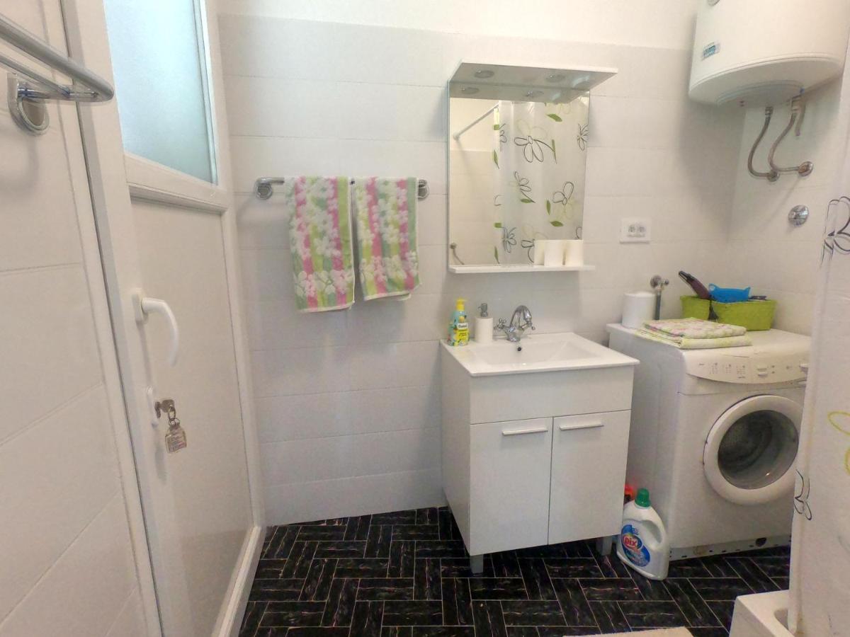 Apartment Dinka Baška Εξωτερικό φωτογραφία