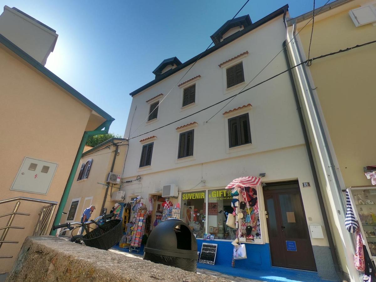 Apartment Dinka Baška Εξωτερικό φωτογραφία