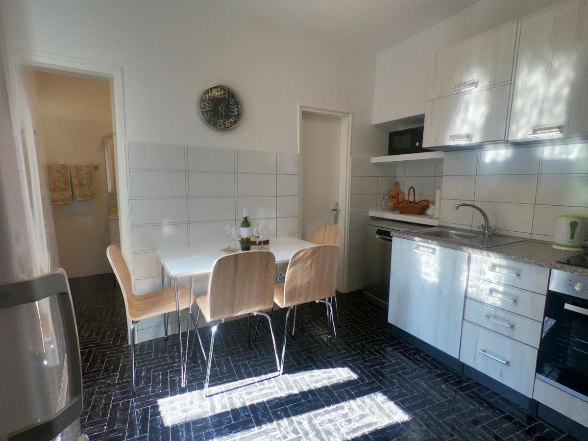 Apartment Dinka Baška Εξωτερικό φωτογραφία